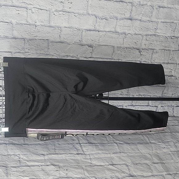 BEBE Sport Black/Pink Crush Side Stripe Capri Leggings Large‎ NWT - Picture 6 of 8